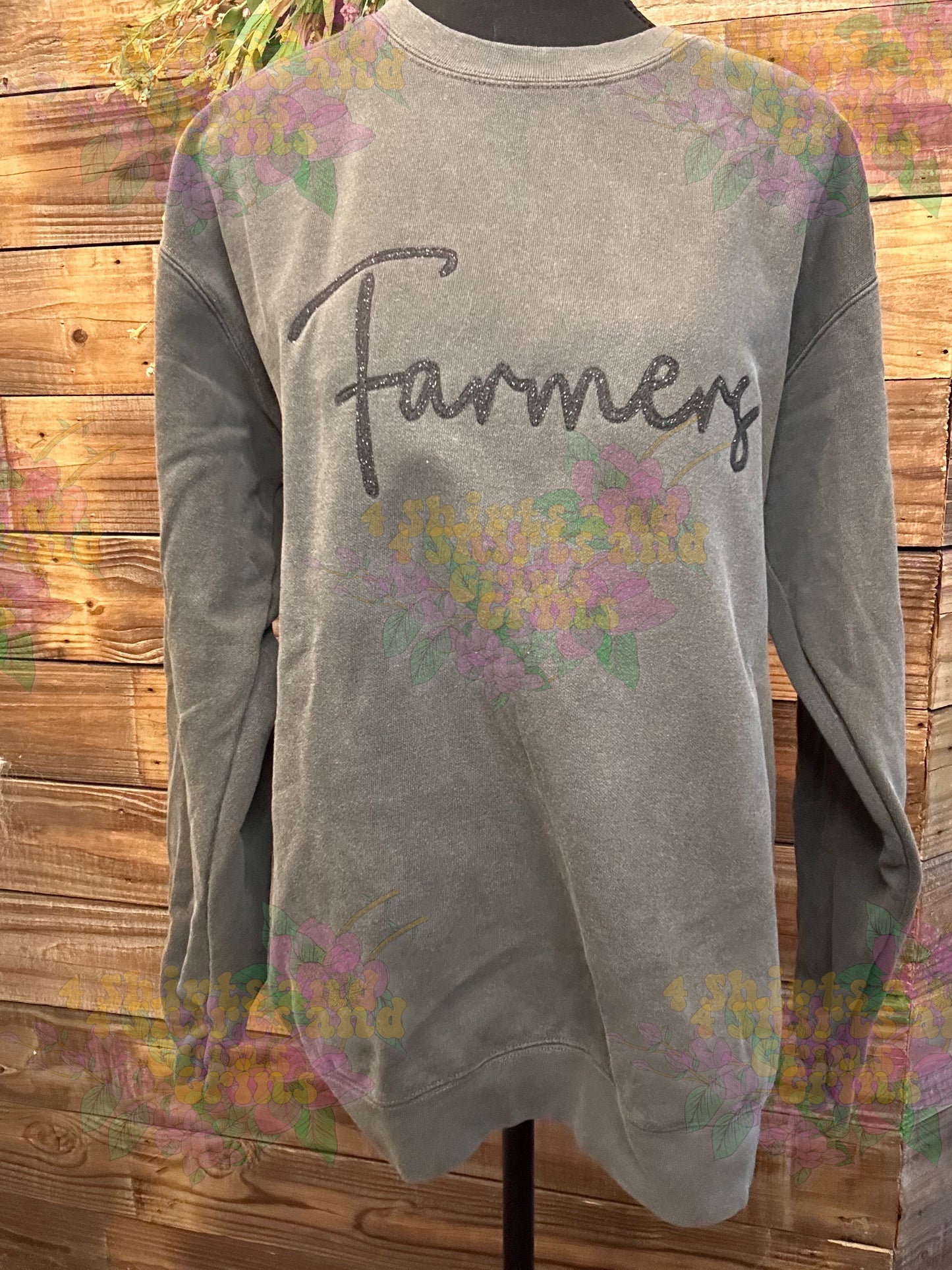 Glittery Embroidered Script Farmers Sweatshirt
