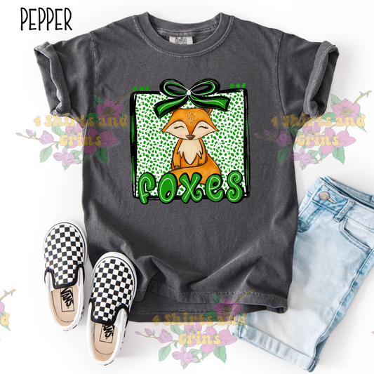 Foxes Graphic T-Shirt | Comfort Colors Pepper Tee