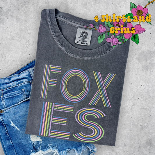 Retro Pastel Foxes Tee