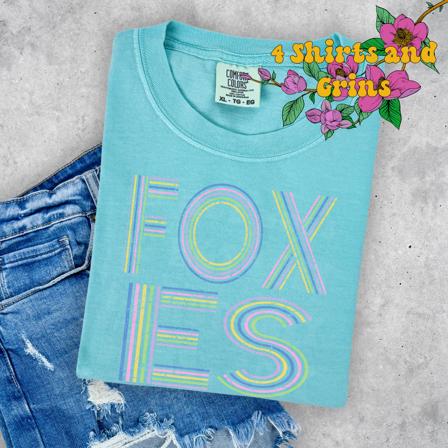 Retro Pastel Foxes Tee